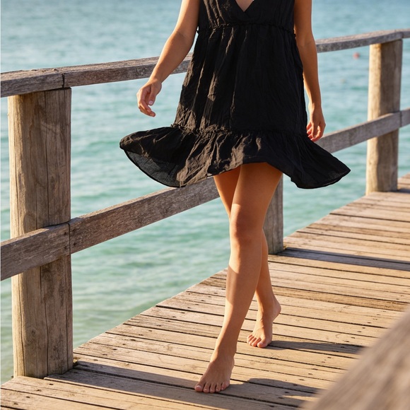 aerie Other - Aerie Elegant Black Swim Cover-Up